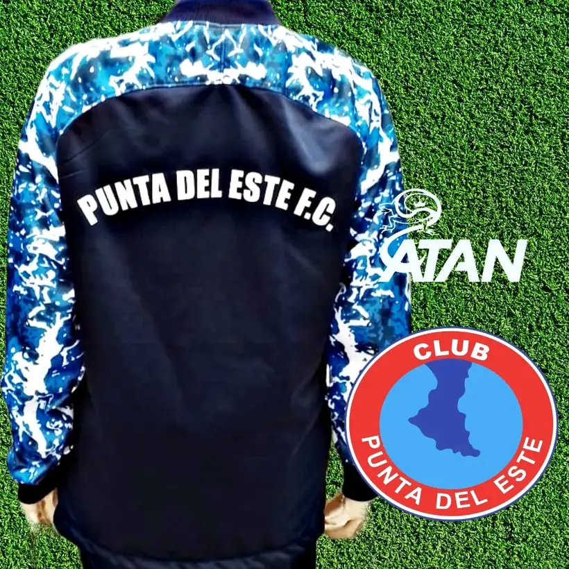 Campera de Centro Cultural Democrático Punta del Este confeccionada por ATAN, sublimado total