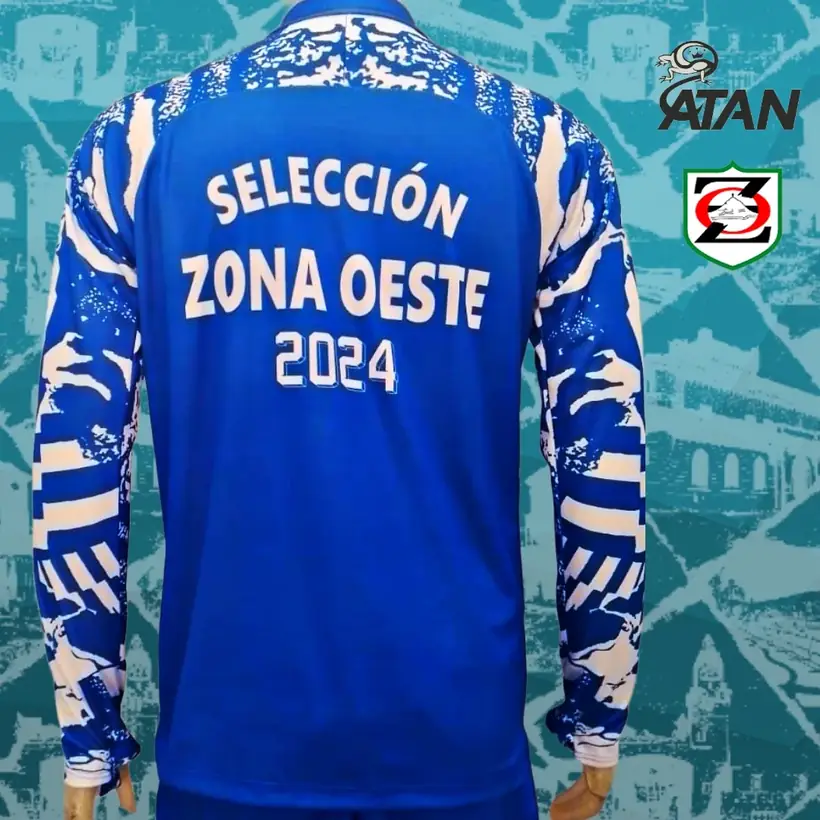 Campera de Maldonado Interior confeccionada por ATAN, sublimado total